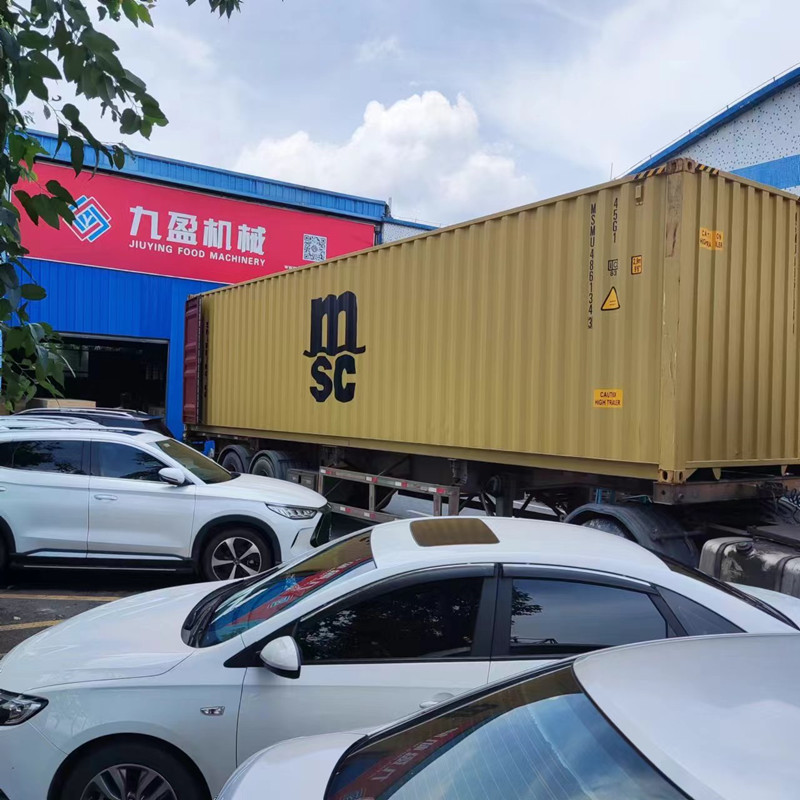 貨柜滿載啟航；進(jìn)軍馬來西亞